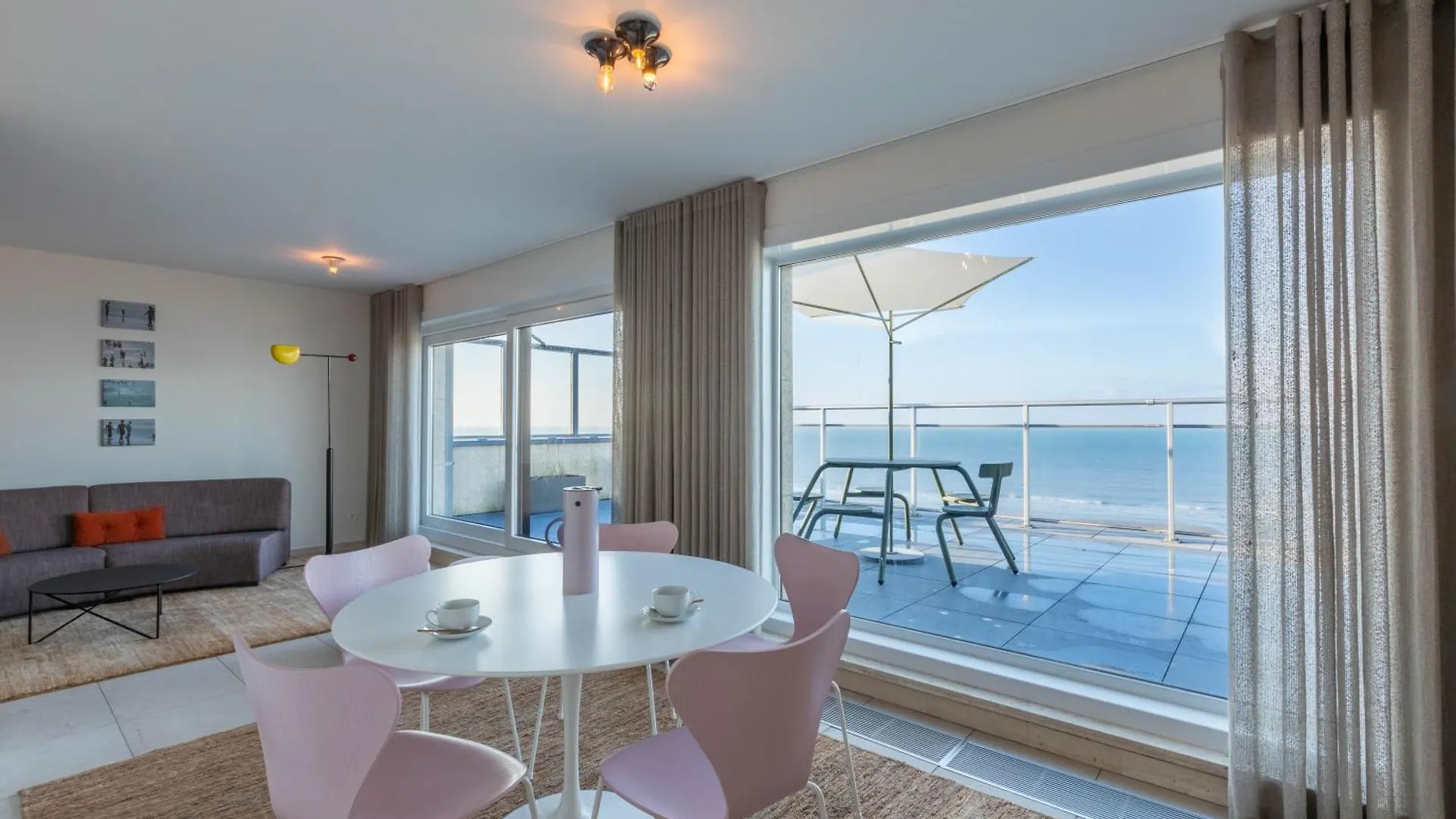Rooftop Ostende 0*,