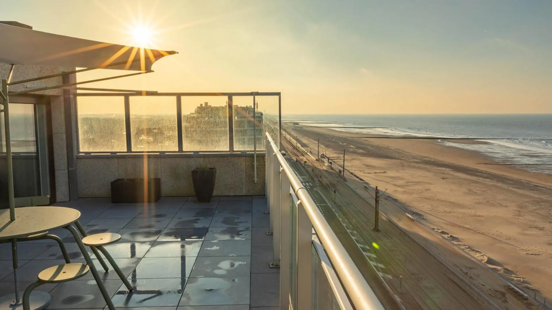 Rooftop Ostende 0*,  Belgie